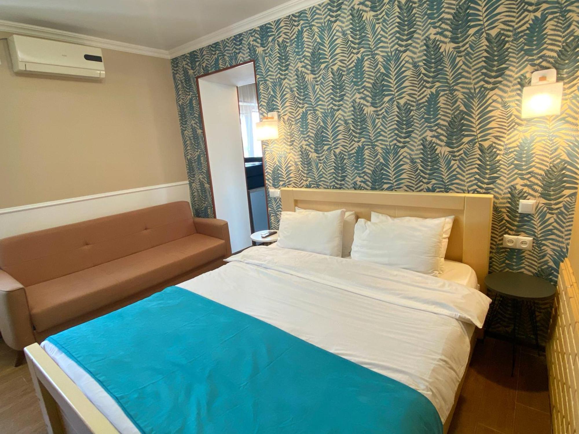 Hotel Orange Kutaisi Exterior photo