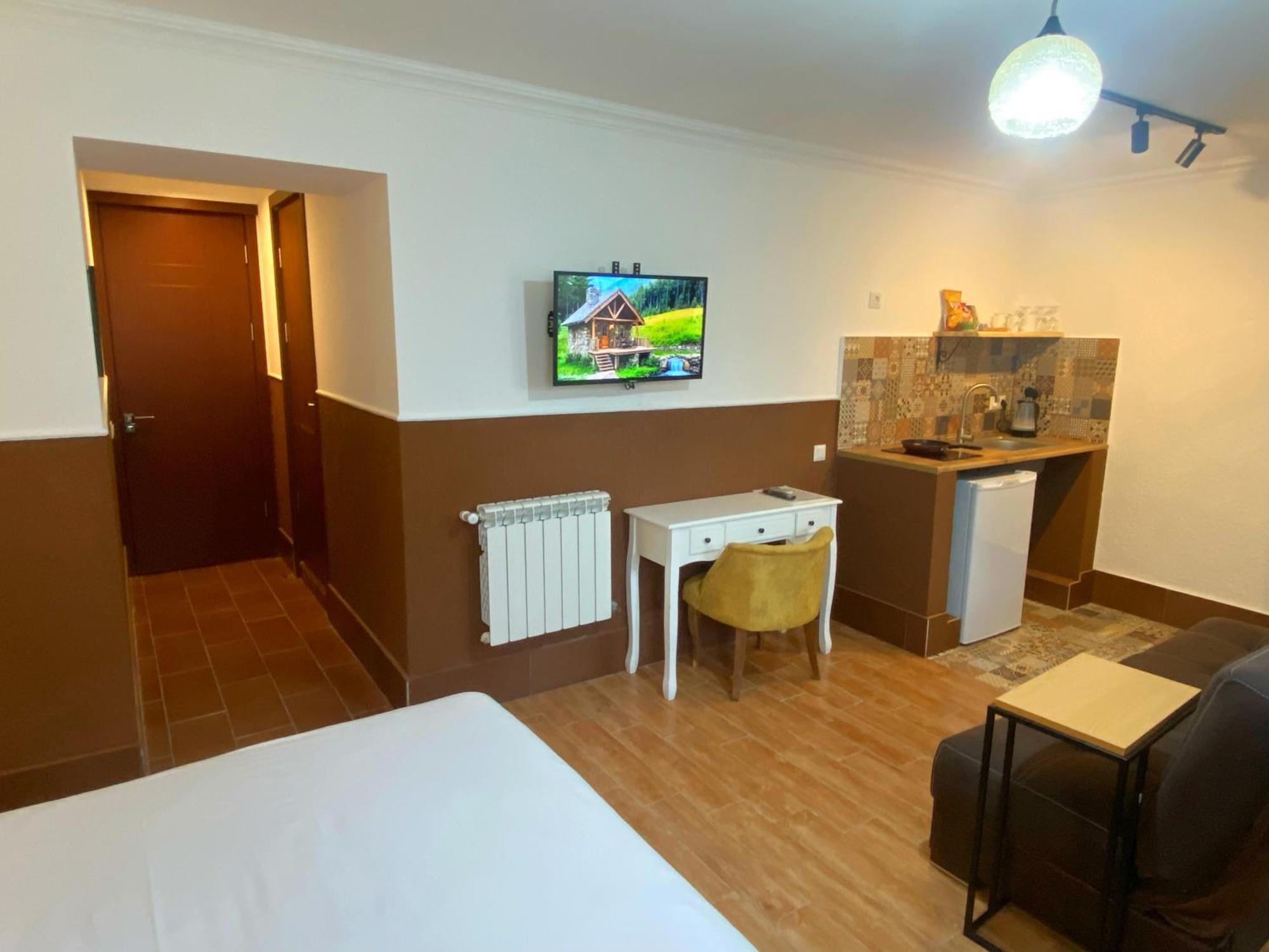 Hotel Orange Kutaisi Exterior photo